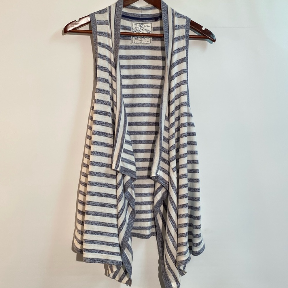 Fat Face - Ladies Sleeveless open cardigan. Size L
